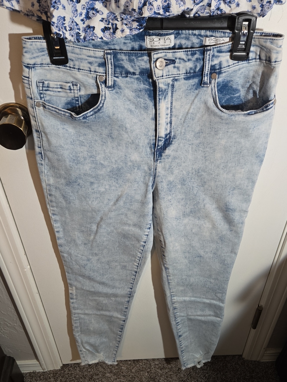 sofia by sofia vergara Light Blue Acid Wash High-Rise Skinny Jeans